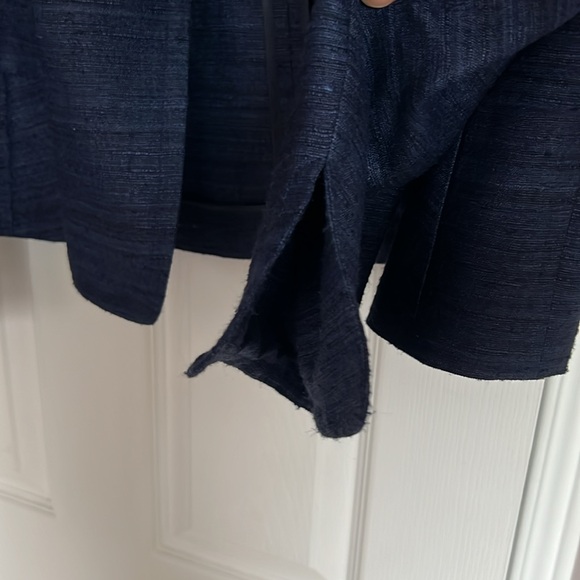 Akris Punto navy blue blazer. - Picture 5 of 6